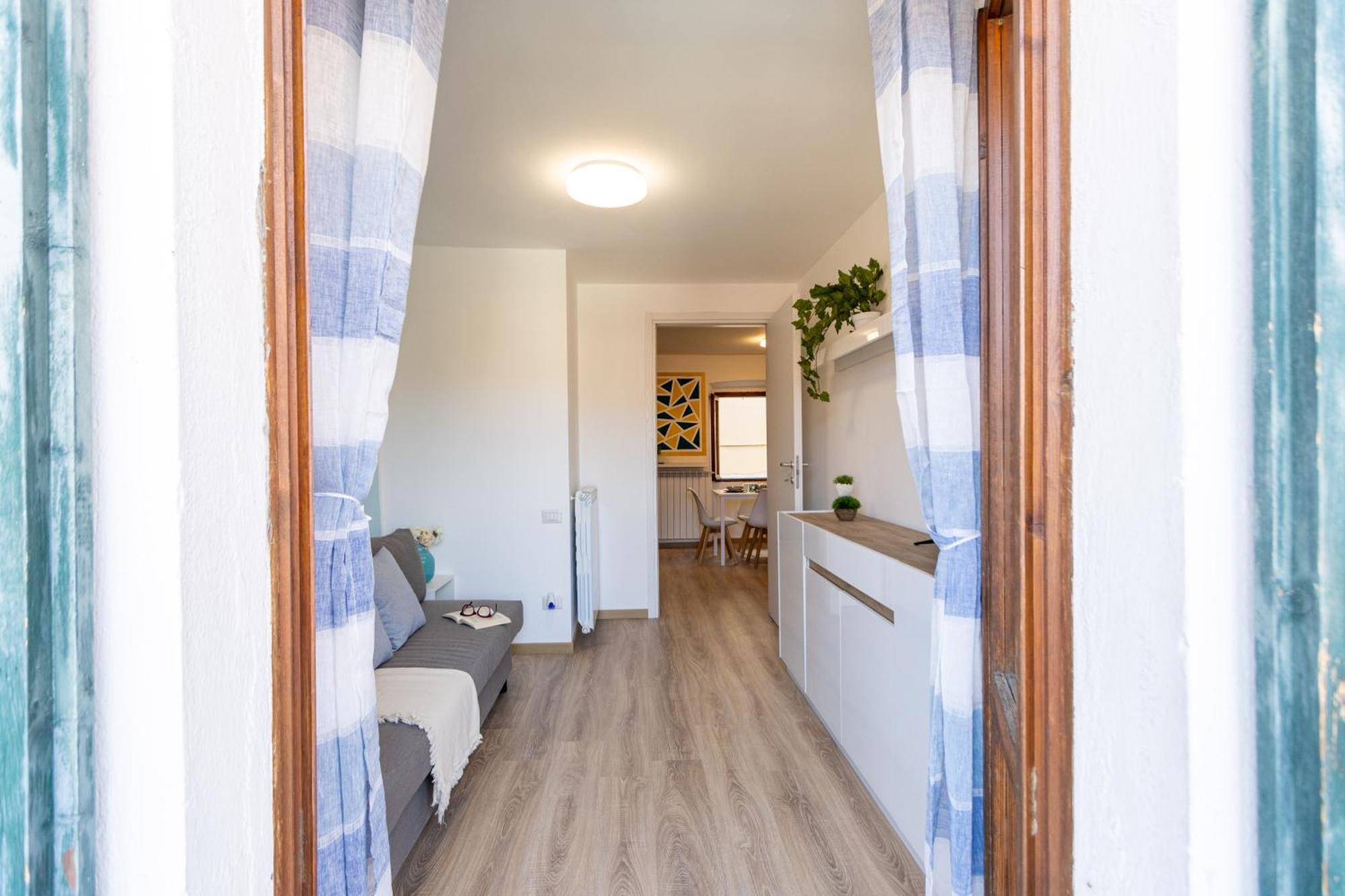 Golden Lake - Luxury Apartment ☆☆☆☆☆ - 100M From The Lake Baveno Exteriör bild